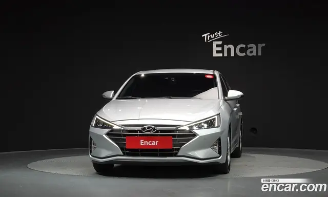 Hyundai Avante 2019 1.6 автомат (гидро), миниатюра 3