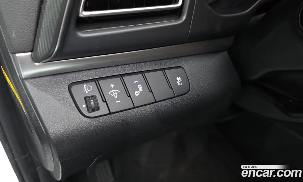 Hyundai Avante 2019 1.6 автомат (гидро), фото 24