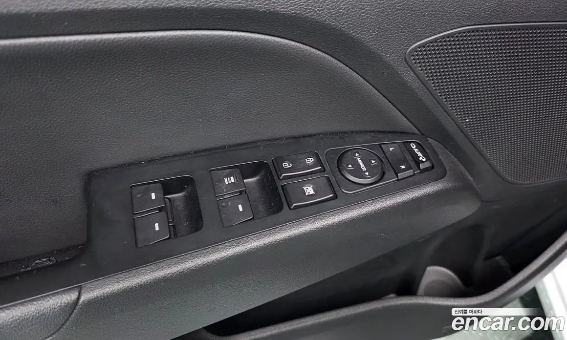 Hyundai Avante 2019 1.6 автомат (гидро), фото 27
