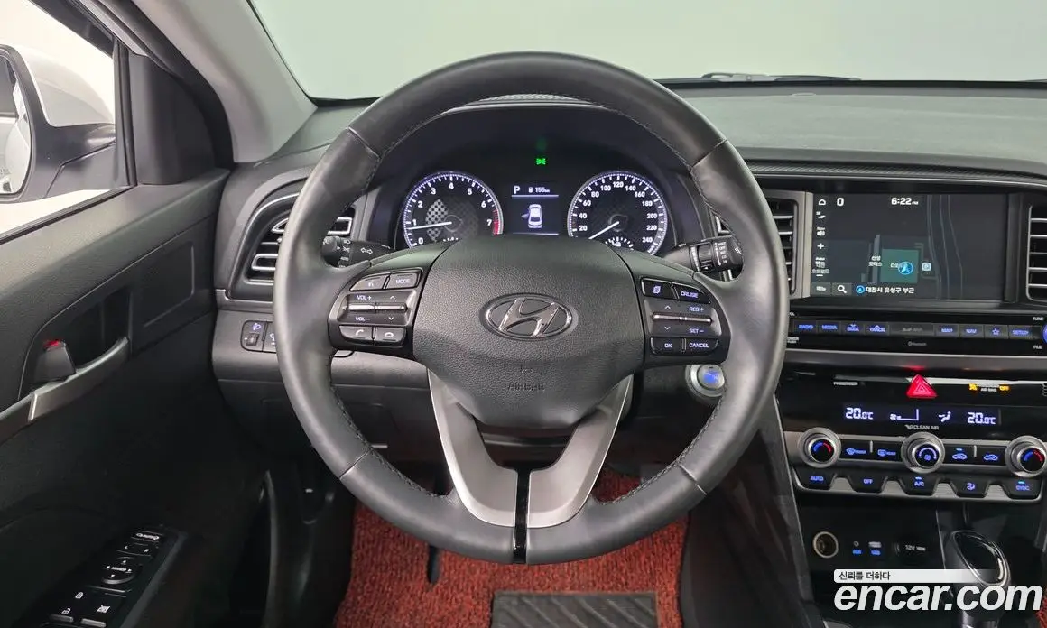 Hyundai Avante 2019 1.6 автомат (гидро), фото 13