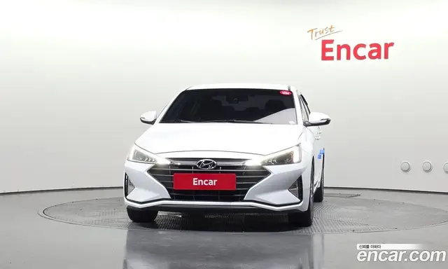Hyundai Avante 2019 1.6 автомат (гидро), миниатюра 3