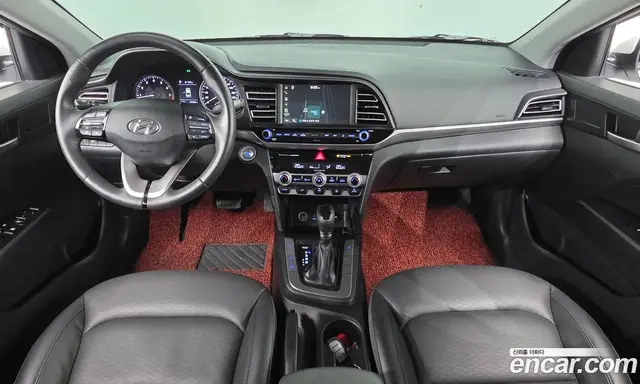 Hyundai Avante 2019 1.6 автомат (гидро), миниатюра 7