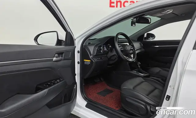 Hyundai Avante 2019 1.6 автомат (гидро), миниатюра 10