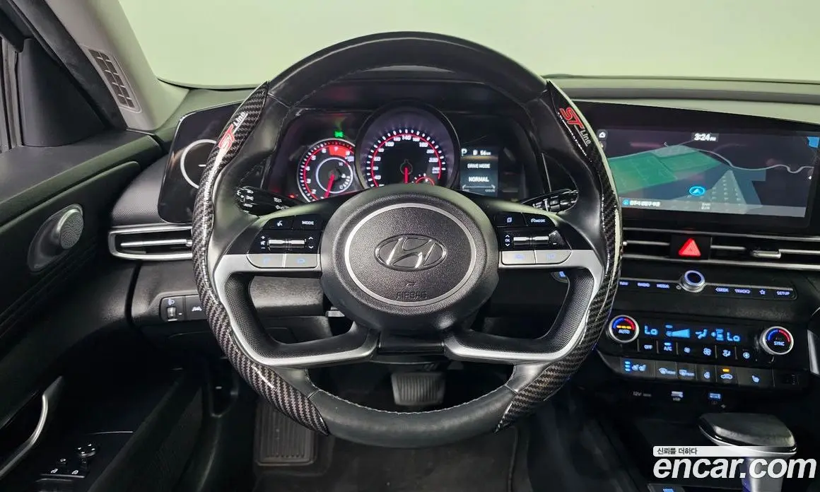 Hyundai Avante 2022 1.6 автомат (гидро), фото 16