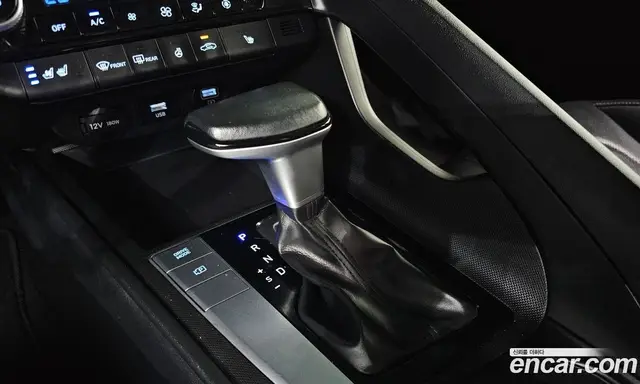 Hyundai Avante 2022 1.6 автомат (гидро), миниатюра 9