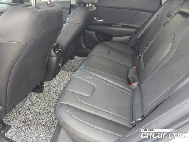 Hyundai Avante 2024 1.6 автомат (гидро), миниатюра 10
