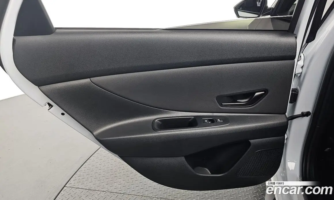 Hyundai Avante 2025 1.6 автомат (гидро), фото 15