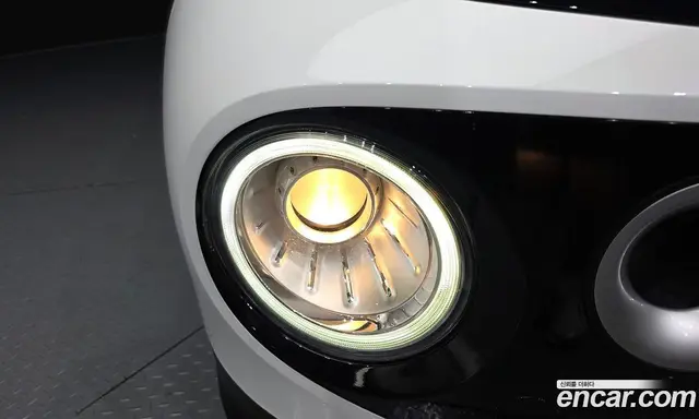 Hyundai Casper 2023 1.0 автомат (гидро), миниатюра 8