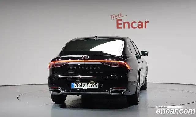 Hyundai Grandeur 2020 2.5 автомат (гидро), миниатюра 3