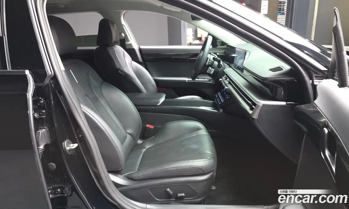 Hyundai Grandeur 2022 2.5 автомат (гидро), фото 17