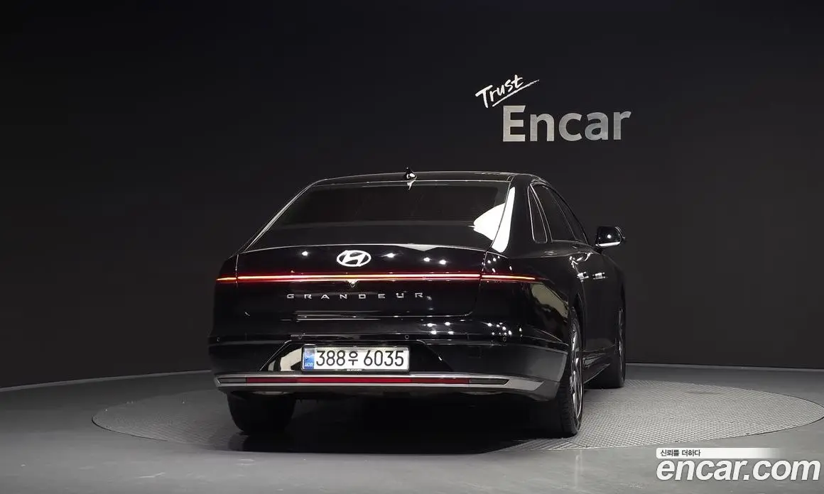 Hyundai Grandeur 2022 2.5 автомат (гидро), фото 4