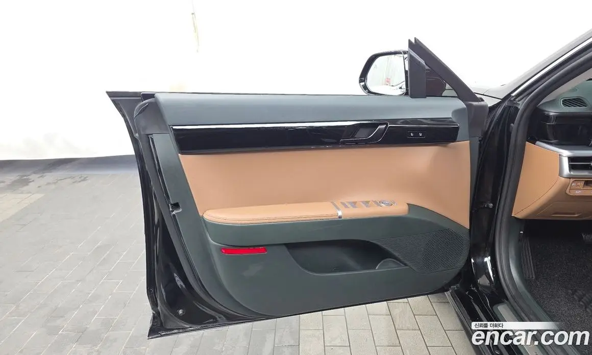 Hyundai Grandeur 2023 2.5 автомат (гидро), фото 14