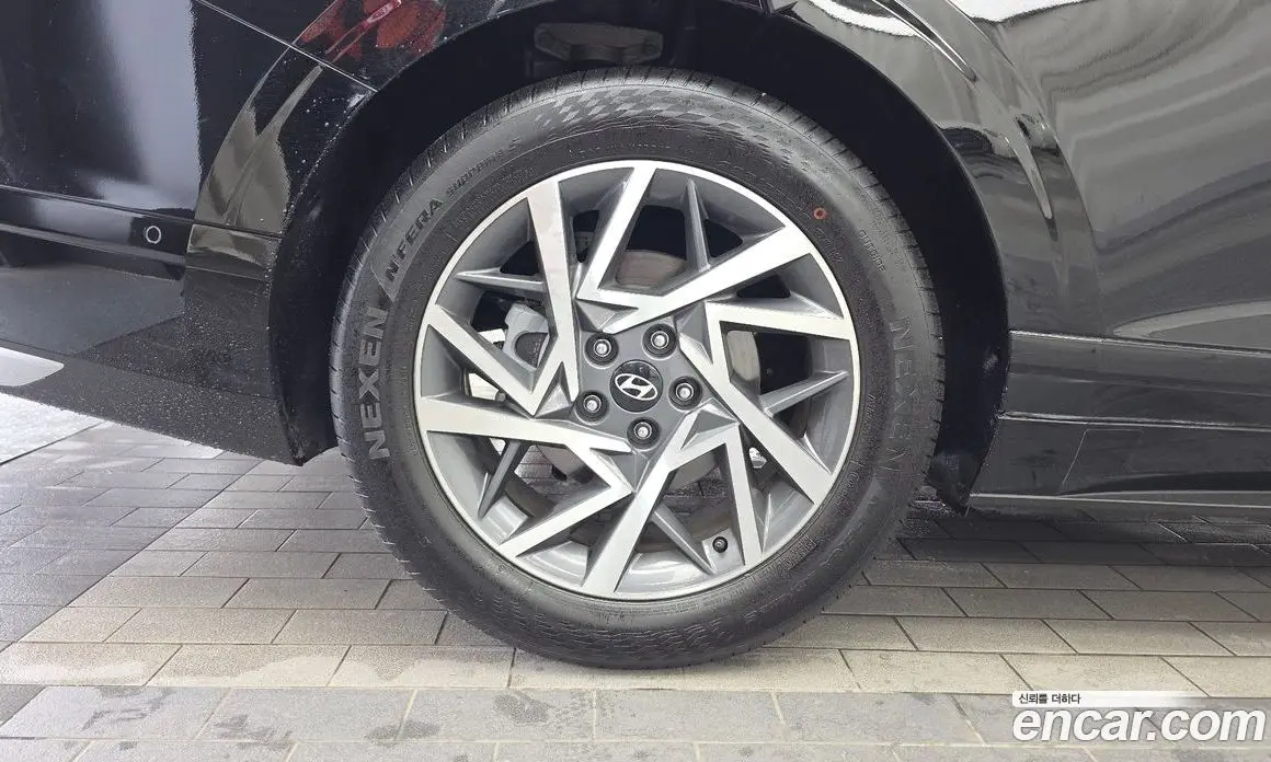 Hyundai Grandeur 2023 2.5 автомат (гидро), фото 5