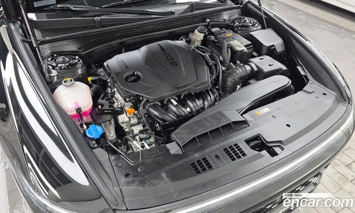Hyundai Grandeur 2023 2.5 автомат (гидро), фото 6
