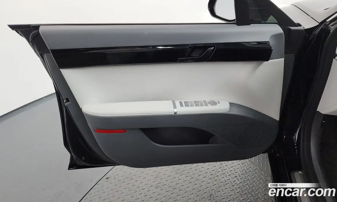 Hyundai Grandeur 2024 2.5 автомат (гидро), фото 14