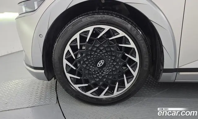 Hyundai Ioniq 5 2024 0.1 автомат (гидро), миниатюра 5