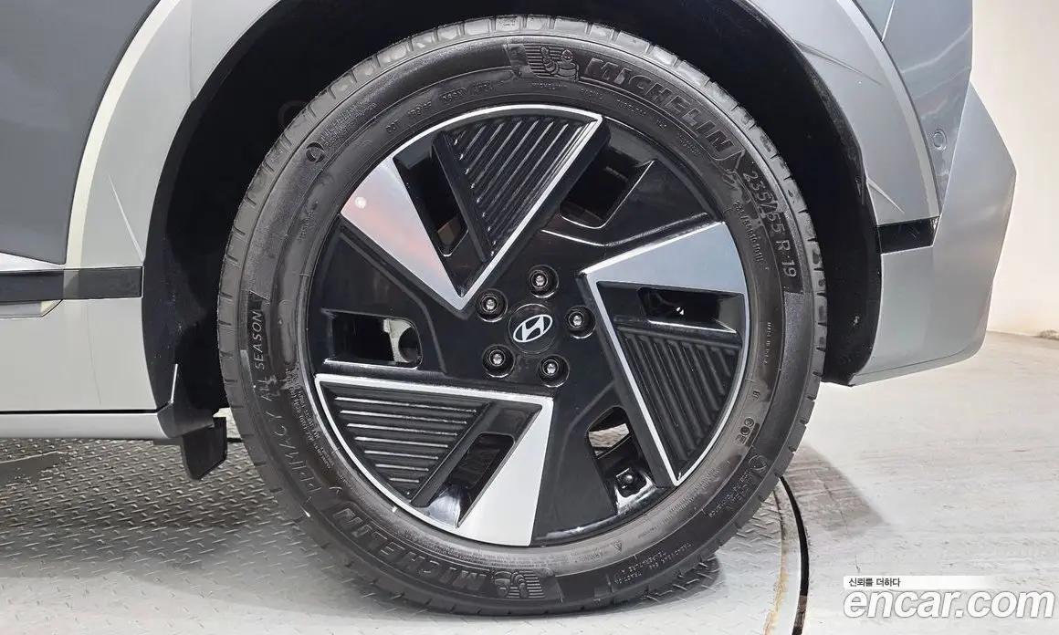 Hyundai Ioniq 5 2025 0.1 автомат (гидро), фото 6