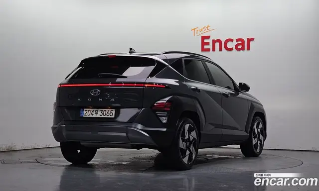 Hyundai Kona 2023 1.6 автомат (гидро), миниатюра 2