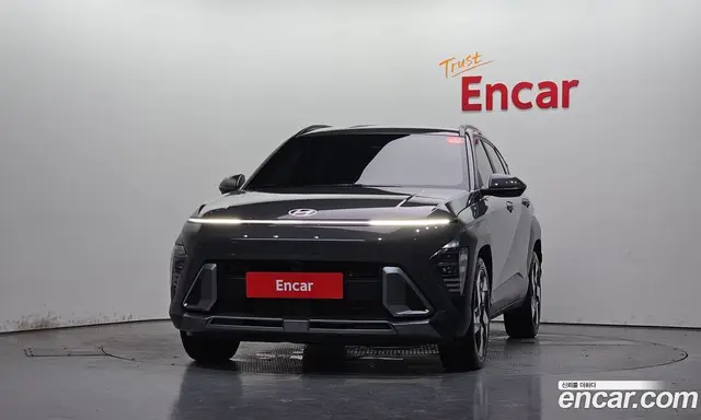 Hyundai Kona 2023 1.6 автомат (гидро), миниатюра 3
