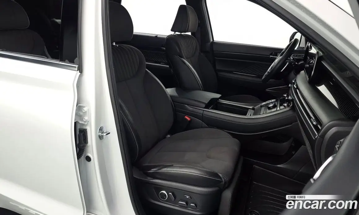 Hyundai Palisade 2024 3.8 автомат (гидро), фото 16