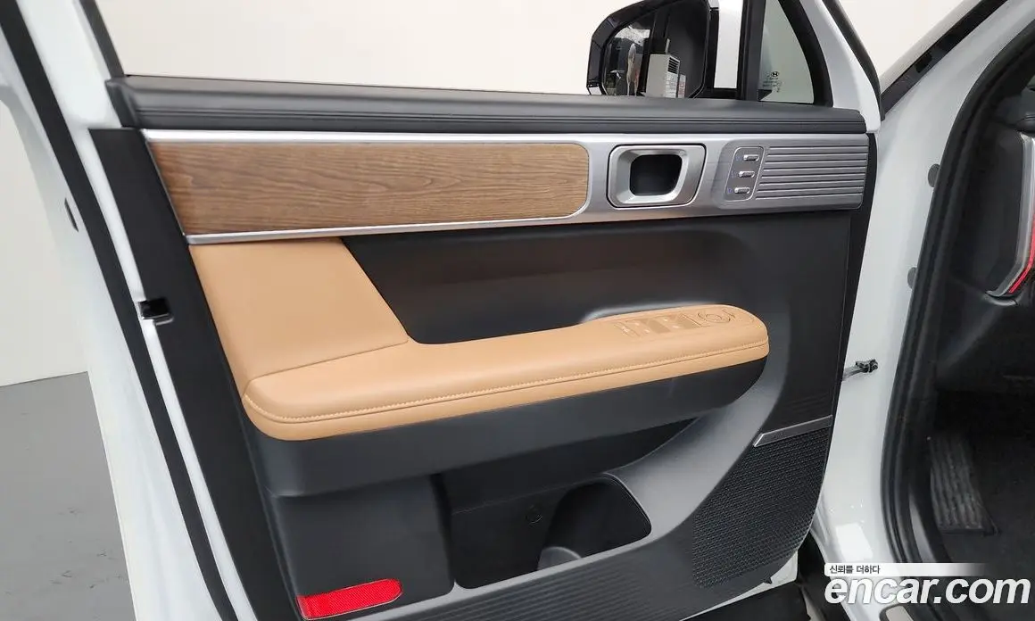 Hyundai Santa Fe 2024 1.6 автомат (гидро), фото 14