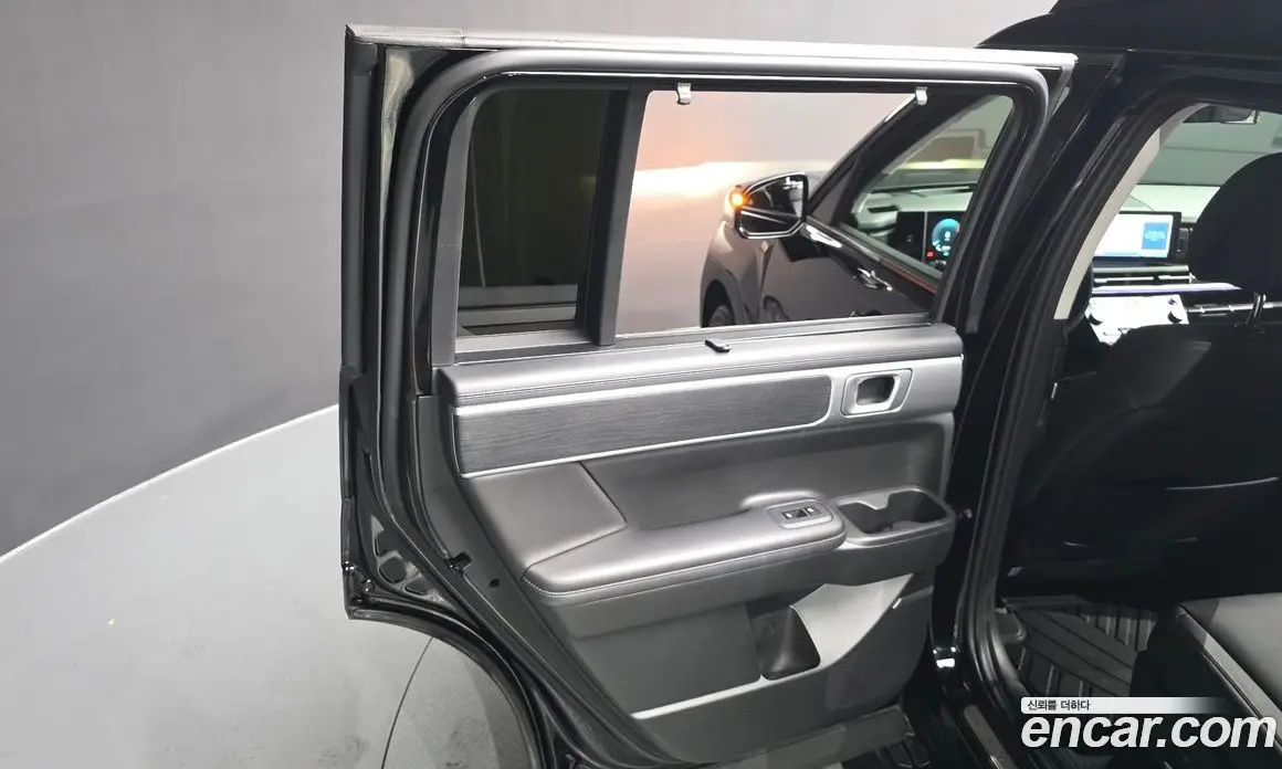 Hyundai Santa Fe 2024 1.6 автомат (гидро), фото 14
