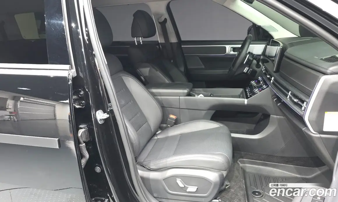 Hyundai Santa Fe 2024 1.6 автомат (гидро), фото 17
