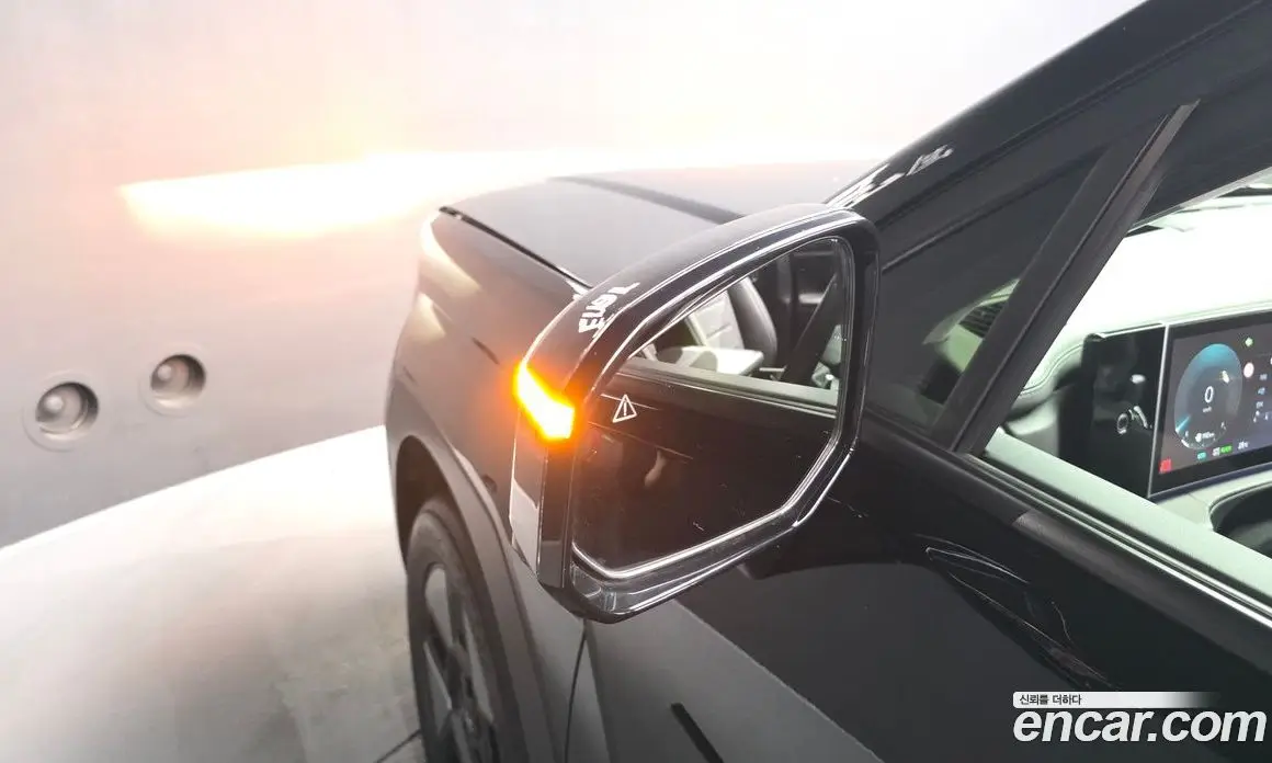 Hyundai Santa Fe 2024 1.6 автомат (гидро), фото 28