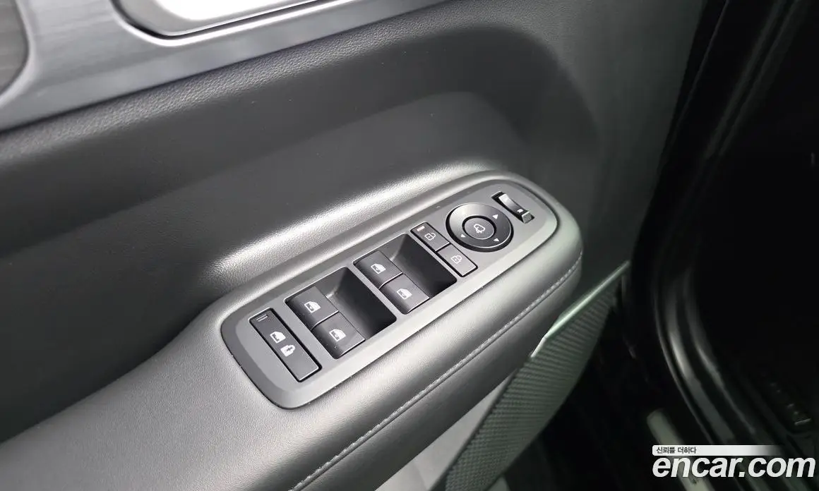 Hyundai Santa Fe 2024 1.6 автомат (гидро), фото 39