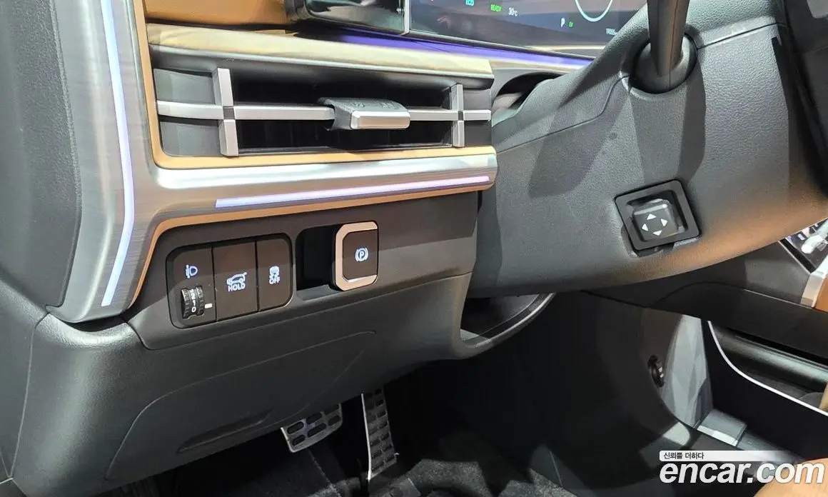 Hyundai Santa Fe 2024 1.6 автомат (гидро), фото 27