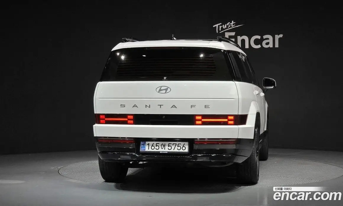 Hyundai Santa Fe 2024 1.6 автомат (гидро), фото 4
