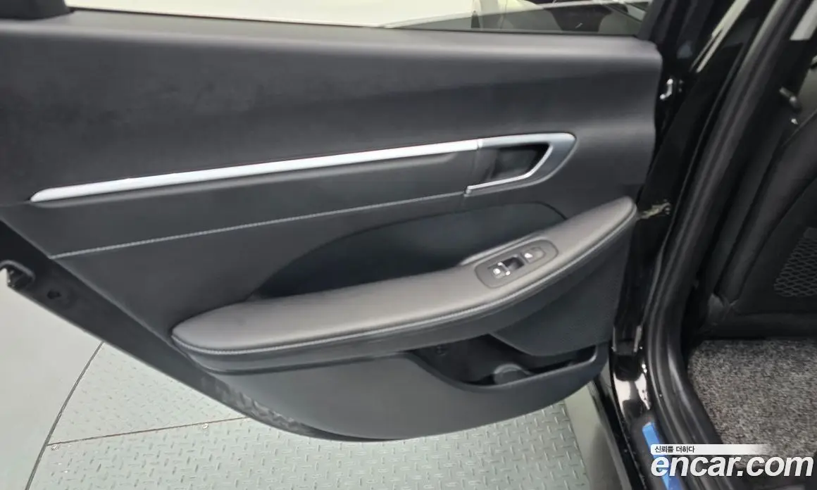 Hyundai Sonata 2019 2.0 автомат (гидро), фото 15