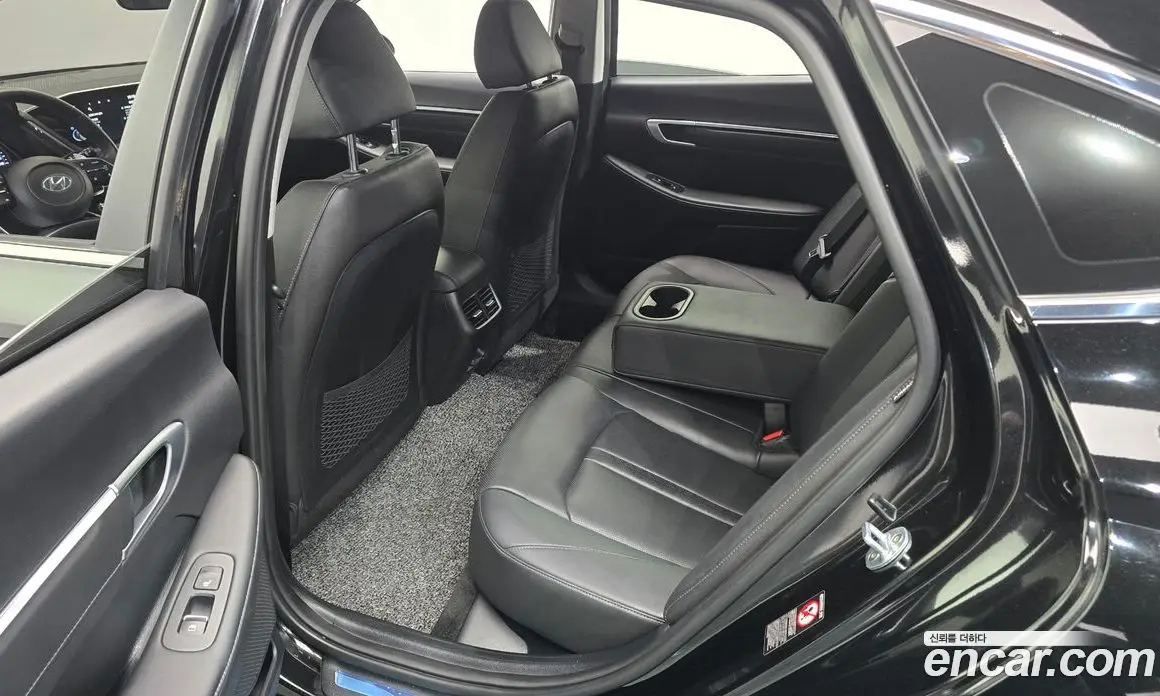 Hyundai Sonata 2019 2.0 автомат (гидро), фото 18