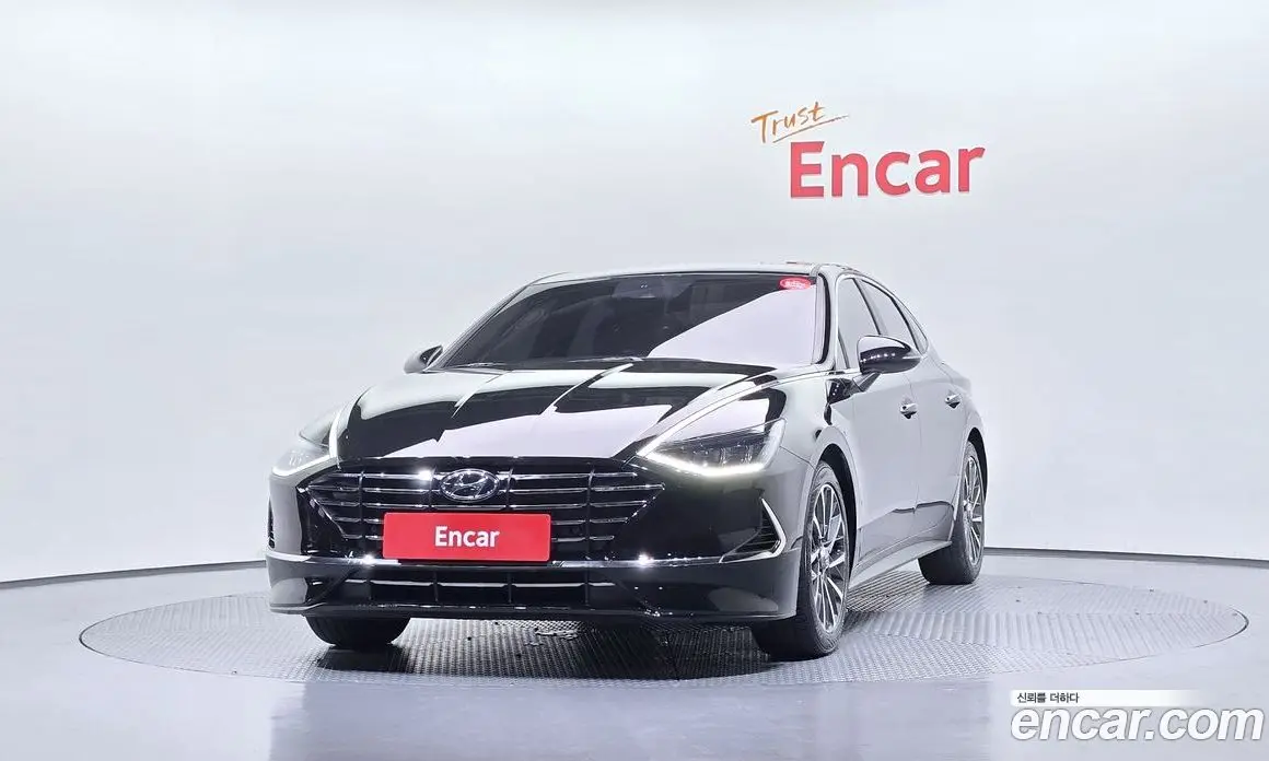 Hyundai Sonata 2019 2.0 автомат (гидро), фото 3