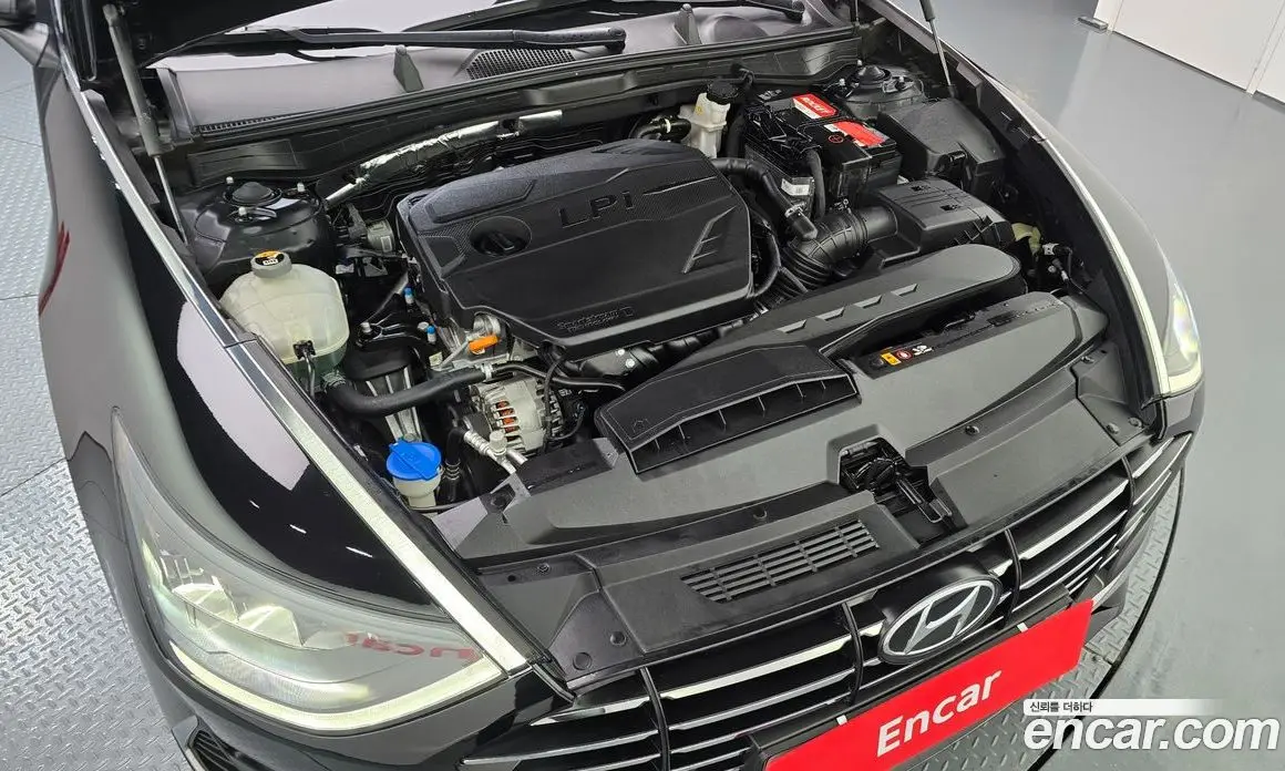 Hyundai Sonata 2019 2.0 автомат (гидро), фото 6