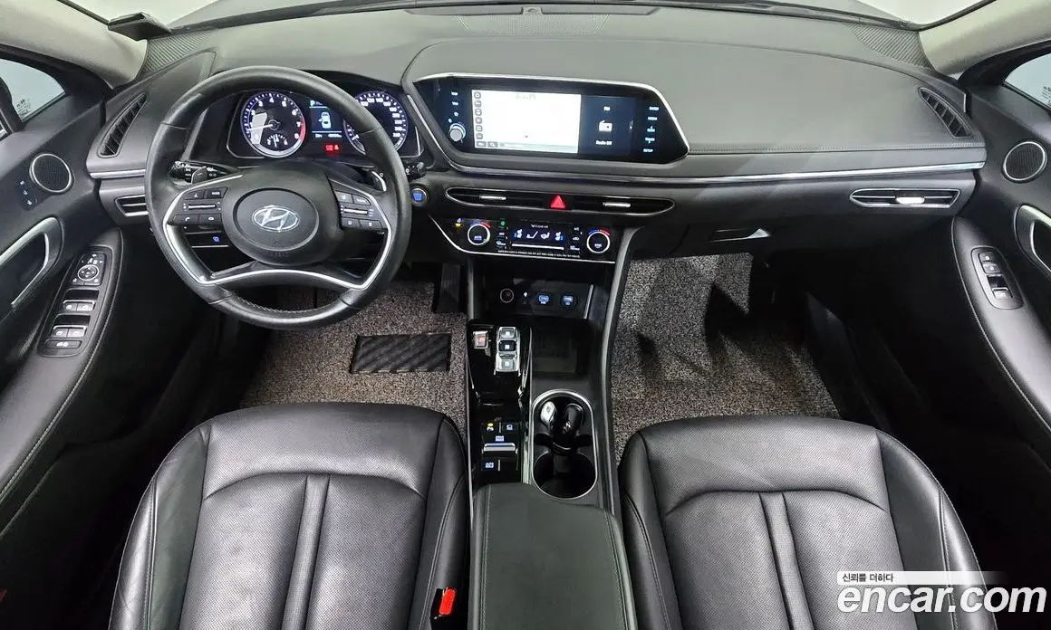 Hyundai Sonata 2019 2.0 автомат (гидро), фото 10