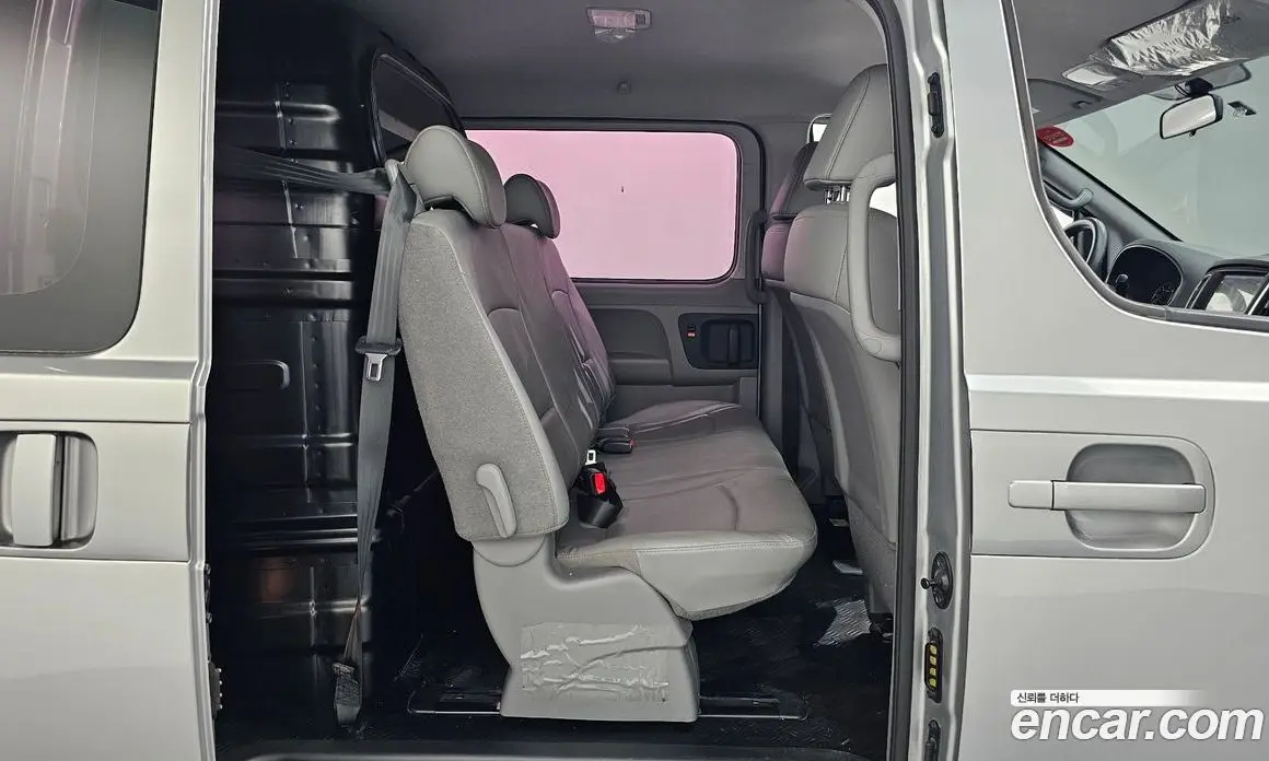 Hyundai Starex 2016 2.5 автомат (гидро), фото 12