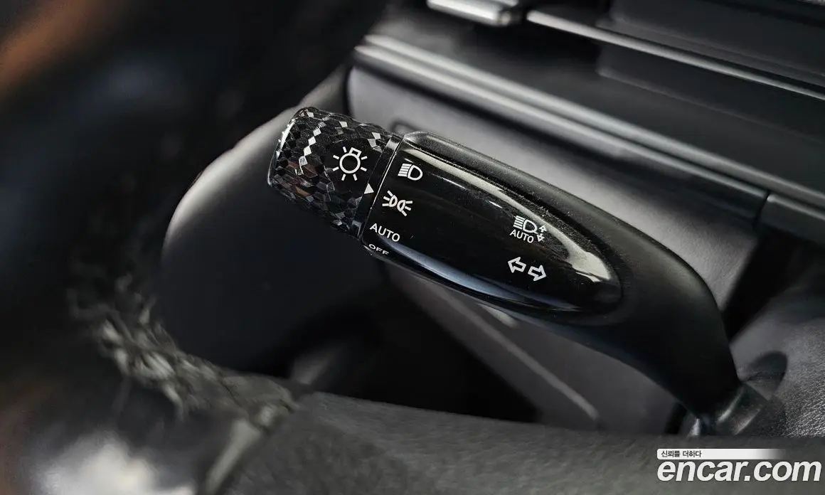 Hyundai Staria 2021 2.2 автомат (гидро), фото 22