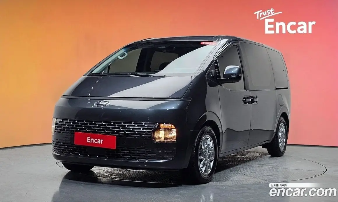 Hyundai Staria 2021 2.2 автомат (гидро), фото 31