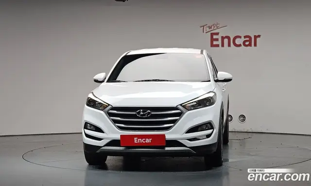 Hyundai Tucson 2017 2.0 автомат (гидро), миниатюра 3
