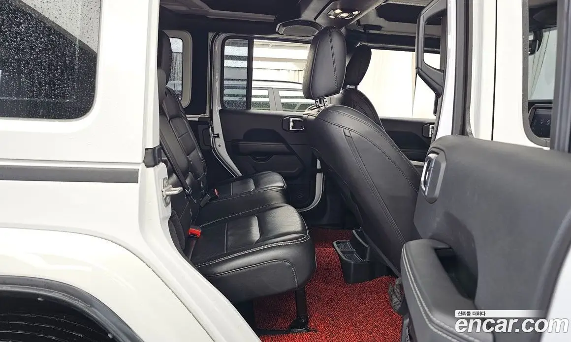 Jeep Wrangler 2021 2.0 автомат (гидро), фото 18