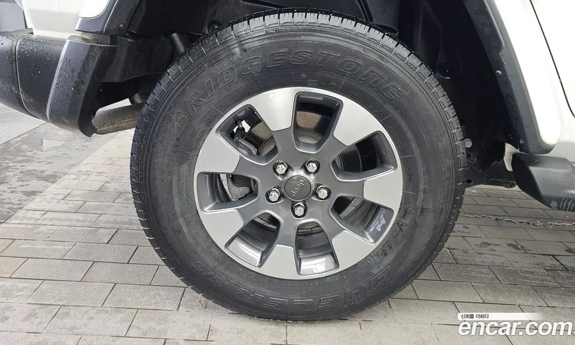 Jeep Wrangler 2021 2.0 автомат (гидро), фото 5