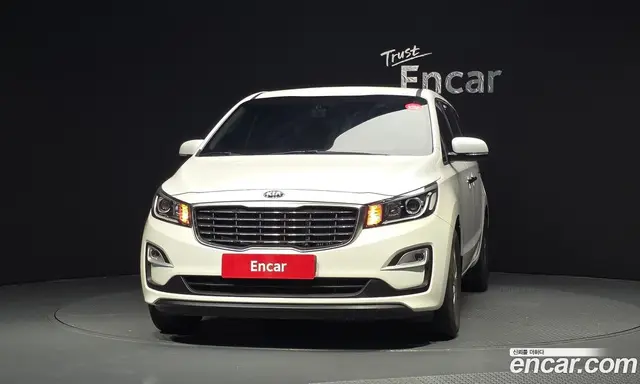 Kia Carnival 2020 2.2 автомат (гидро), миниатюра 3
