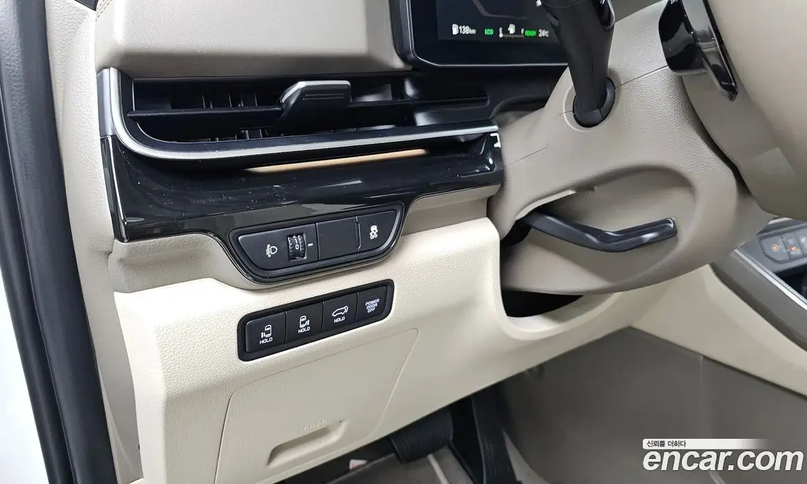 Kia Carnival 2025 1.6 автомат (гидро), фото 27