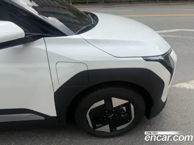 Kia EV3 2026 автомат (гидро), миниатюра 4 Kia EV3 2026 автомат (гидро), миниатюра 4