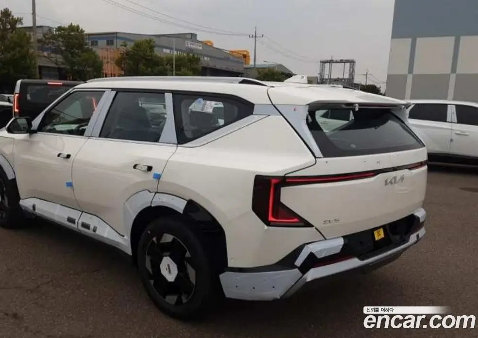 Kia EV5 2026 1.0 автомат (гидро), фото 10