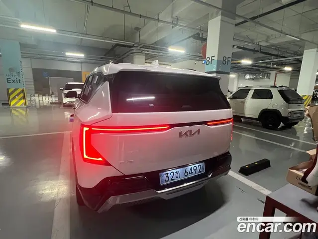 Kia EV5 2026 автомат (гидро), миниатюра 3