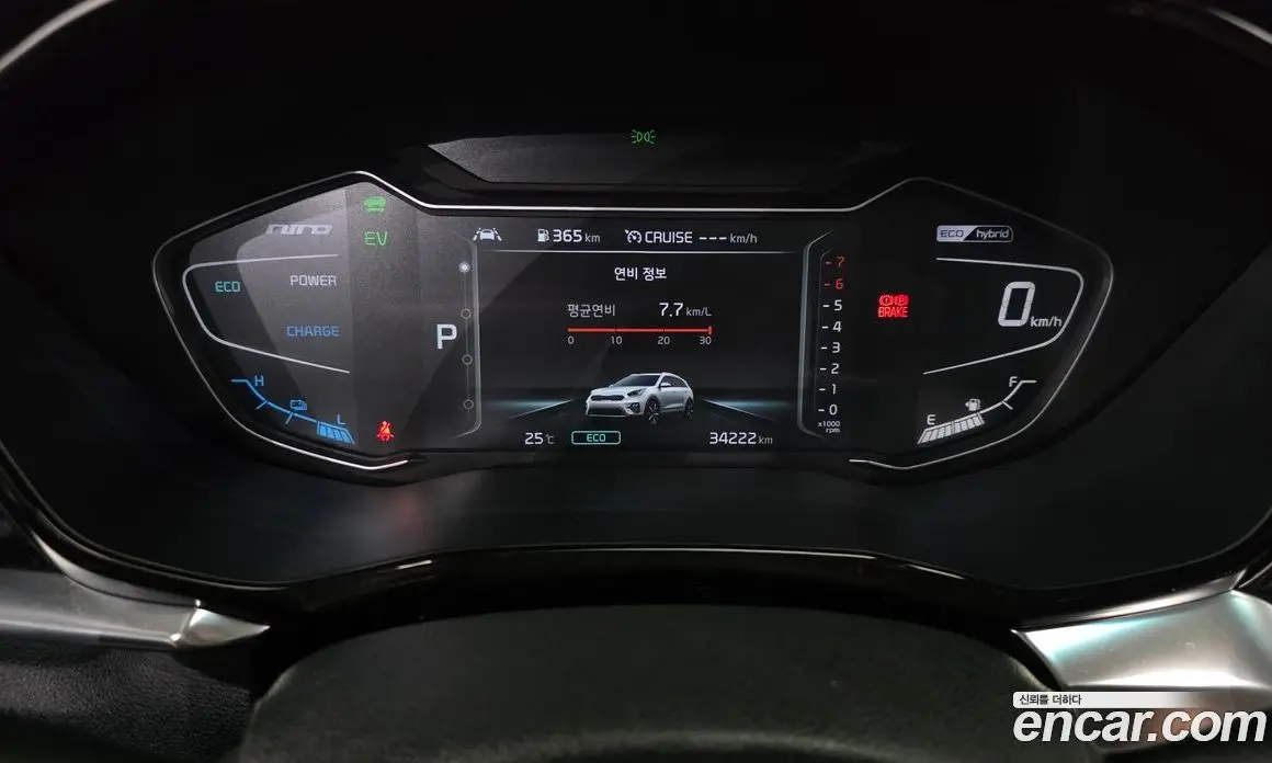 Kia Niro 2021 1.6 автомат (гидро), фото 11