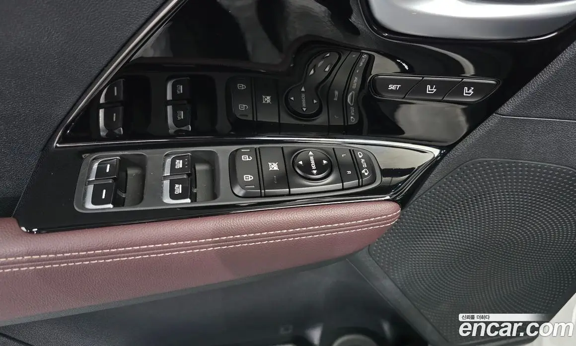 Kia Niro 2021 1.6 автомат (гидро), фото 30