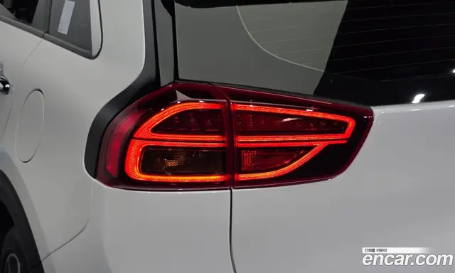 Kia Niro 2021 1.6 автомат (гидро), миниатюра 9